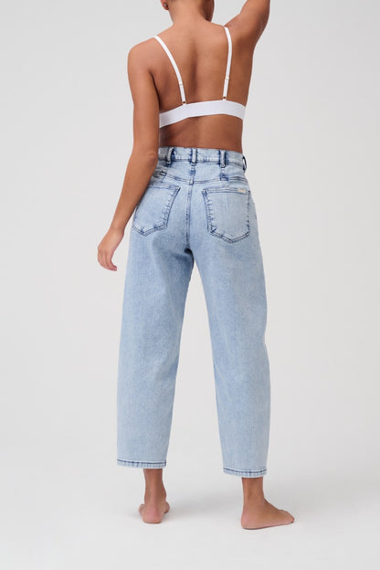 Relaxed Denim High Rise Pants